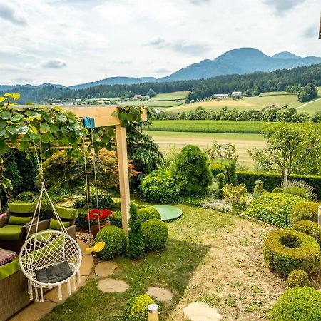 Appartamento Relax & Beautiful View Slovenj Gradec Esterno foto