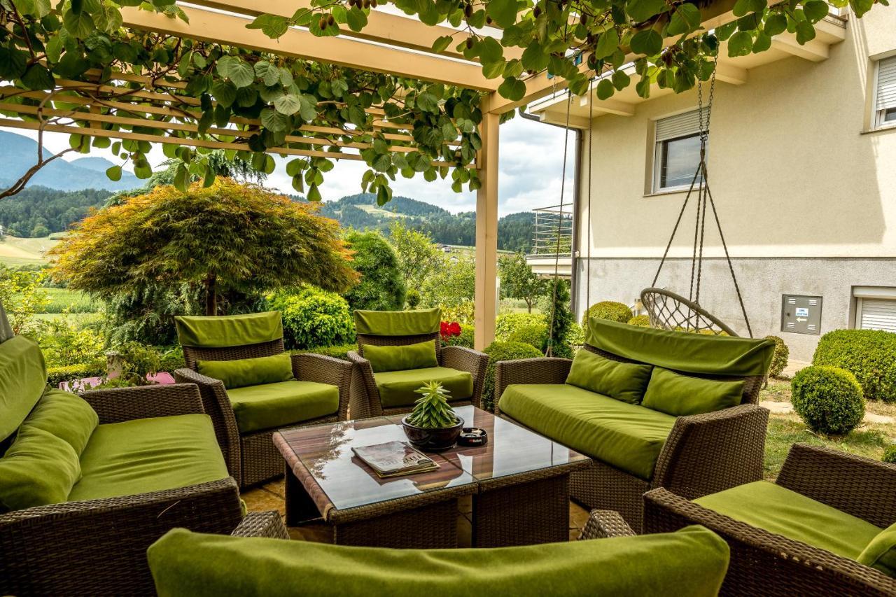 Appartamento Relax & Beautiful View Slovenj Gradec Esterno foto