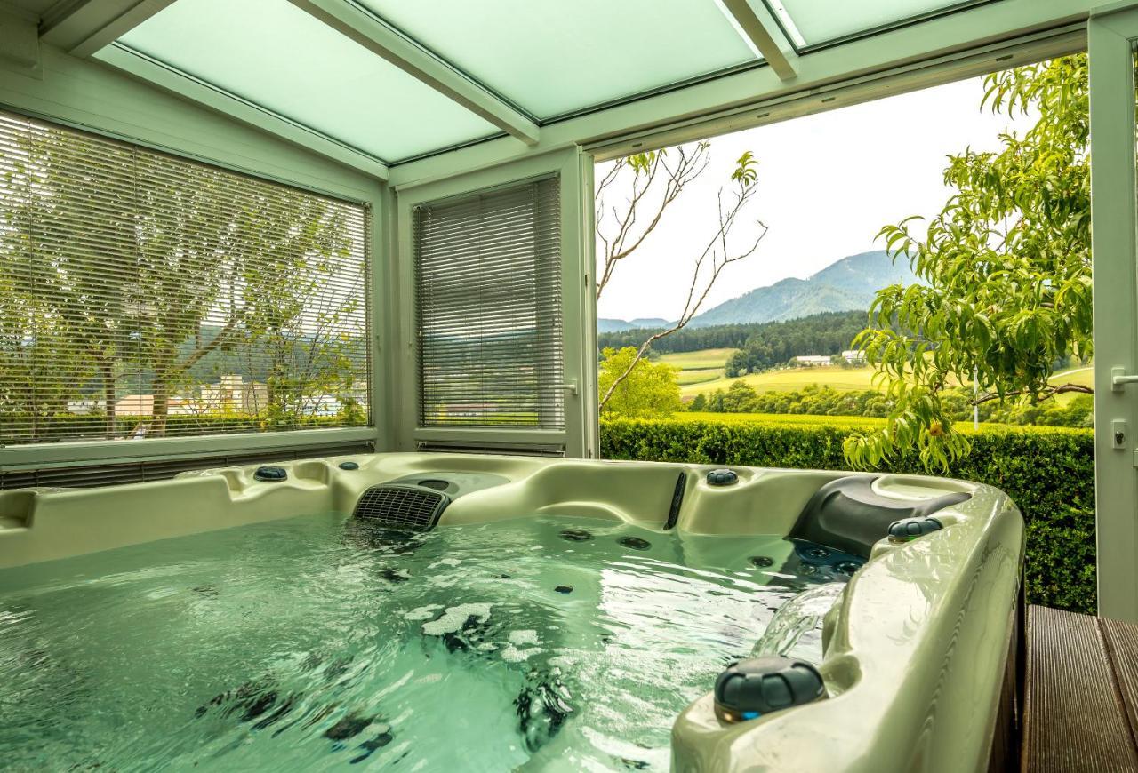 Appartamento Relax & Beautiful View Slovenj Gradec Esterno foto